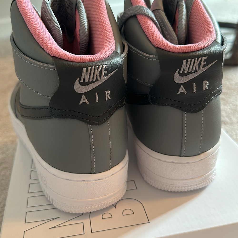 Nike Air high tops - Picture 3 of 7